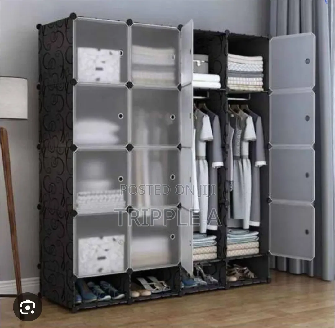 4 Colom Plastic Closet