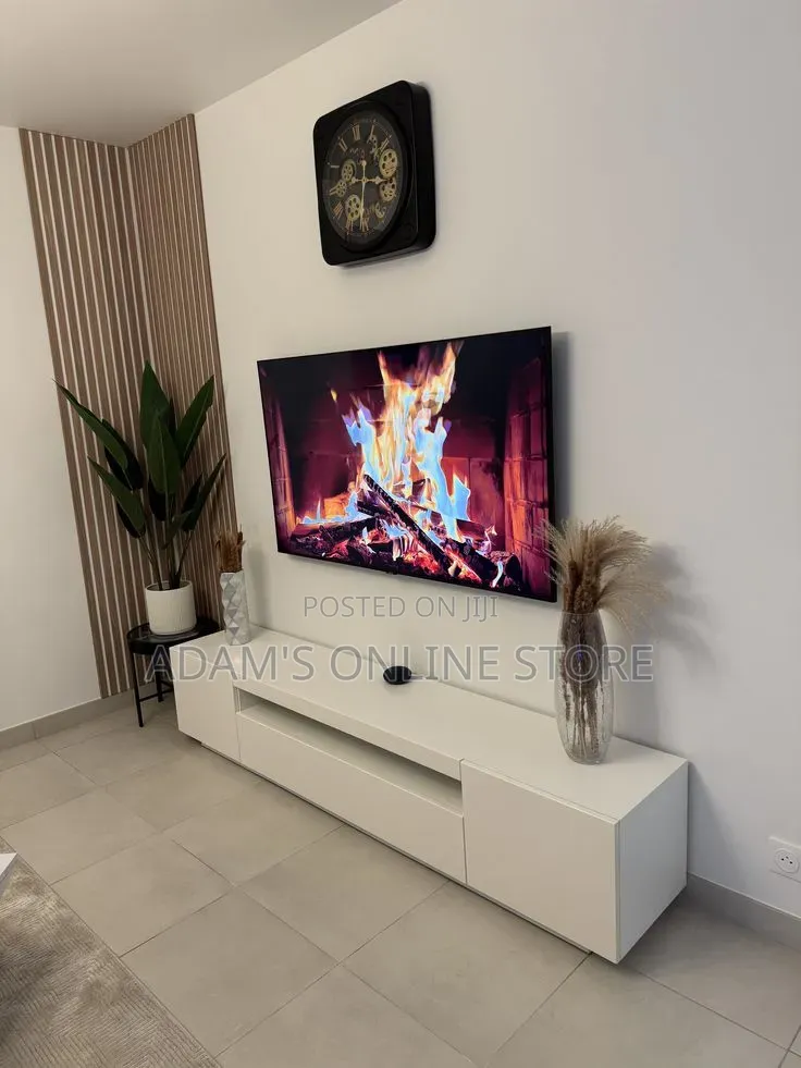 White Tv Stand Unit 7ft Suitable for 100inches