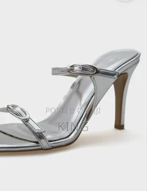 Capone Gerda Toe Heels.