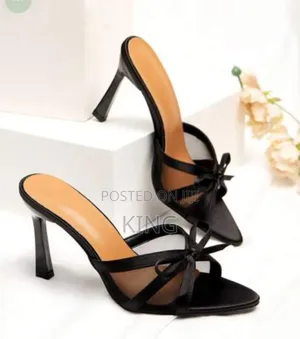 Cuccoo Chicest Rhinestone Bowknot Strap Thin Heel Sandals.