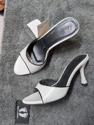 Patent Leather High-Heels