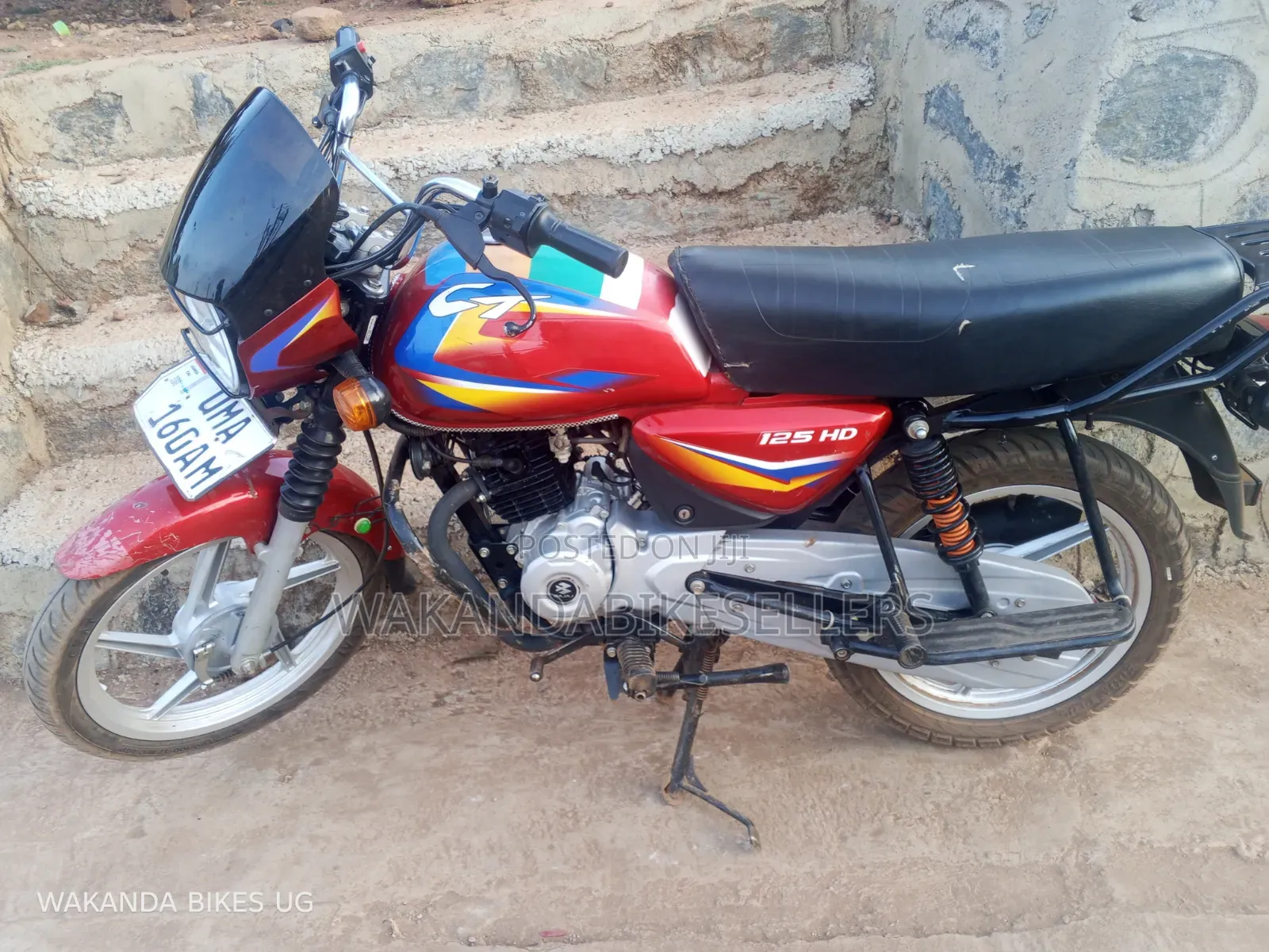 Bajaj Boxer 125 2025 Red