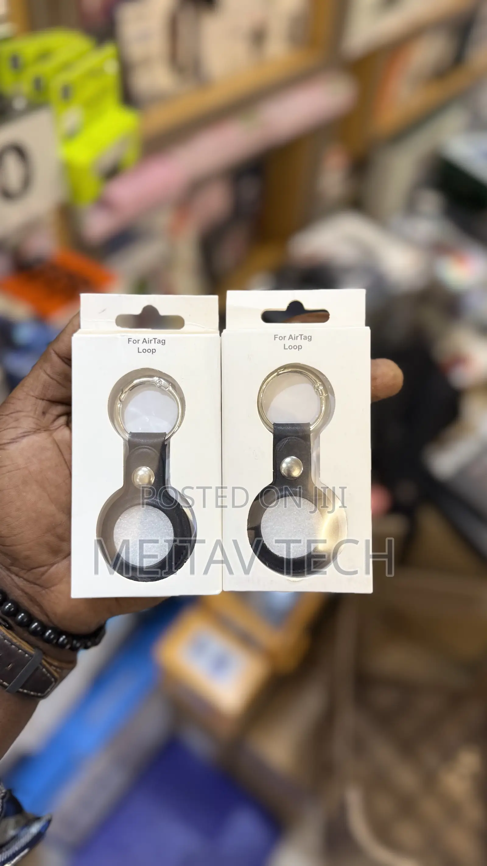 Airtag Loop Leather Keychain Cases