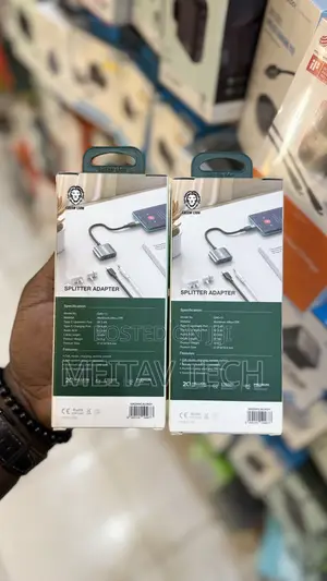 Splitter Adapter Type-C to Aux Type-C