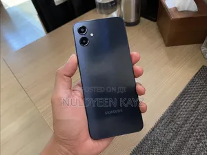 Samsung Galaxy A05 64 GB Black