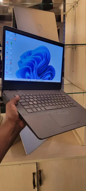 Laptop Dell Vostro 3400 8GB Intel Core i3 SSD 256GB