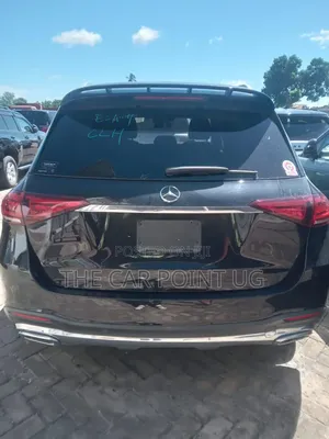 Mercedes-Benz GLE-Class GLE 300d 4MATIC 2019 Black