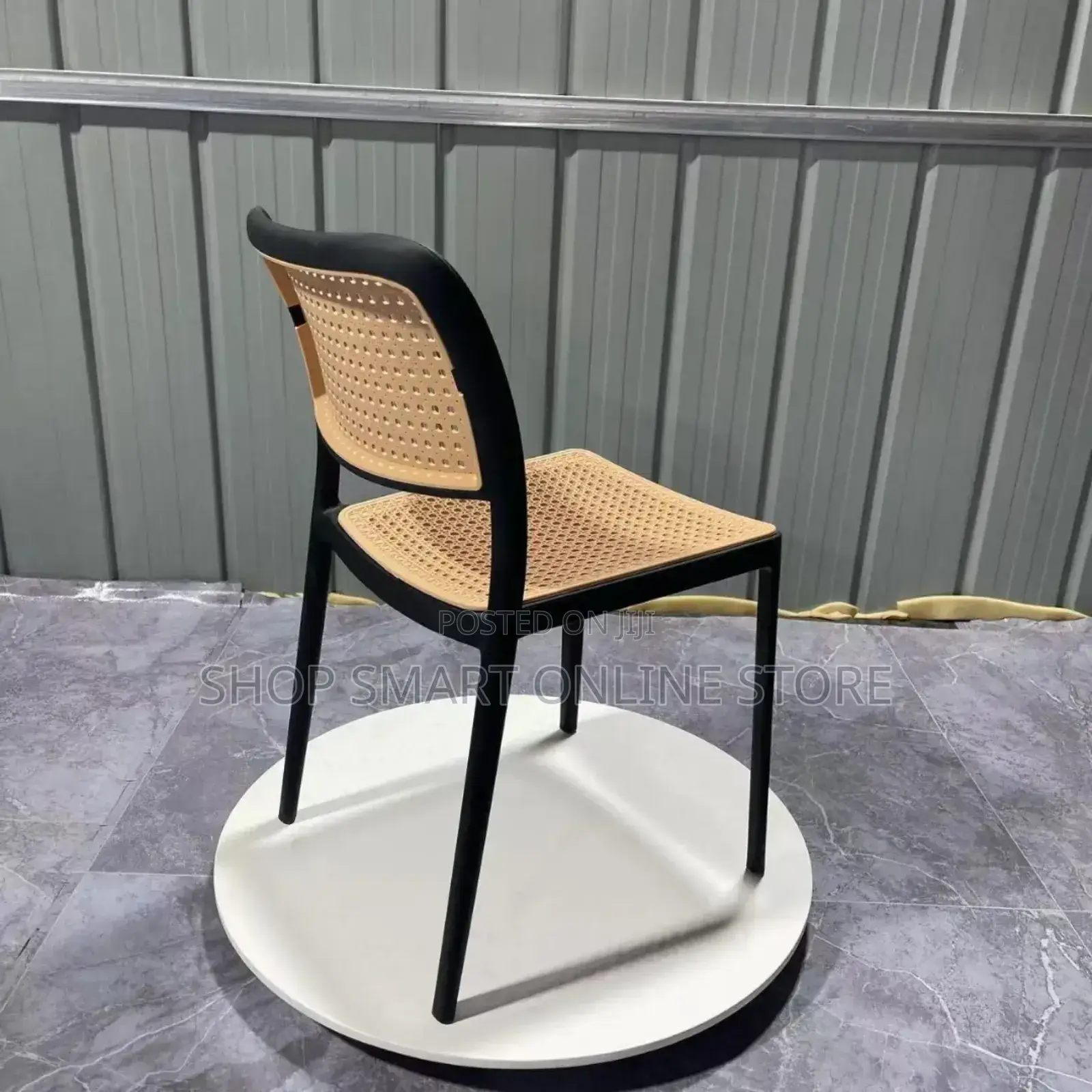Ergonomic Ratten Plastic Chair Plastic Chair