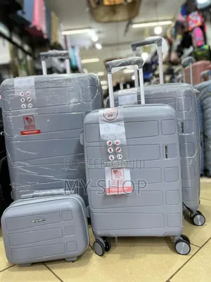 Hard Cover Travel Suitcase Set 4pcs – Modern Travel Bags