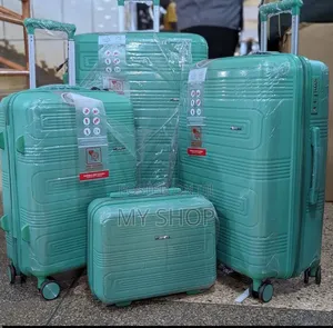 Family Travel Suitcase Set 4pcs – Spacious Travel Luggage