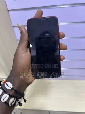 Apple iPhone 11 128 GB Red