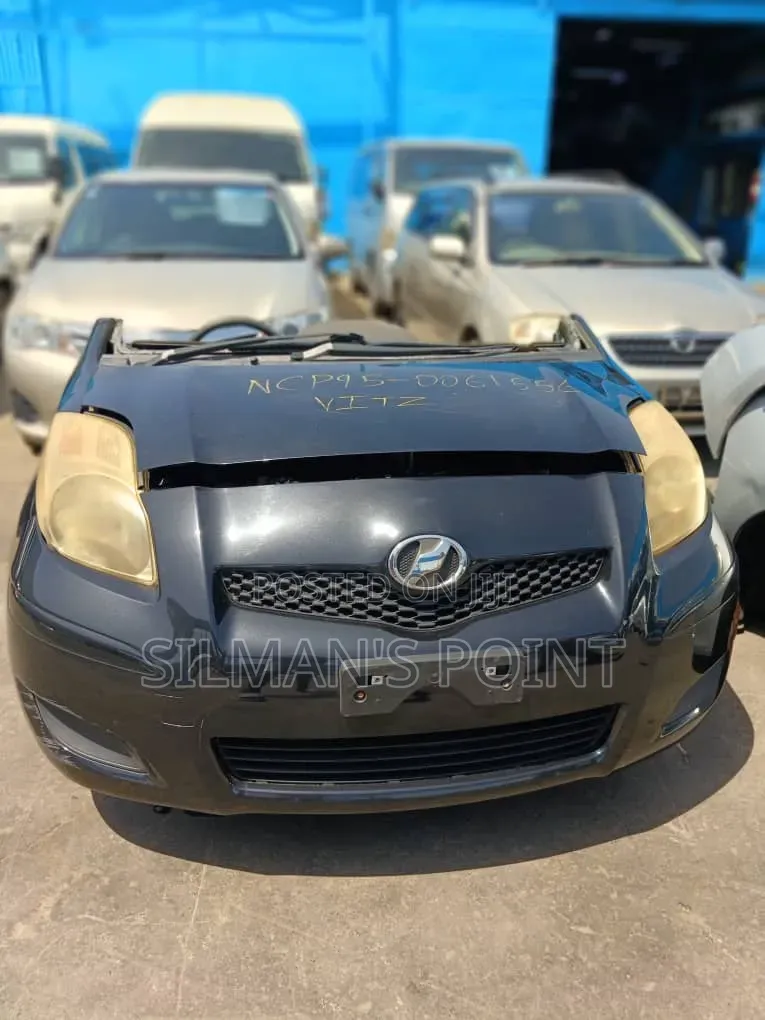 Toyota Vitz Half Cut With Engine