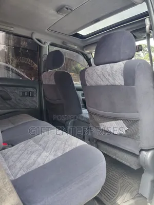 Toyota Land Cruiser Prado 2000 Pearl