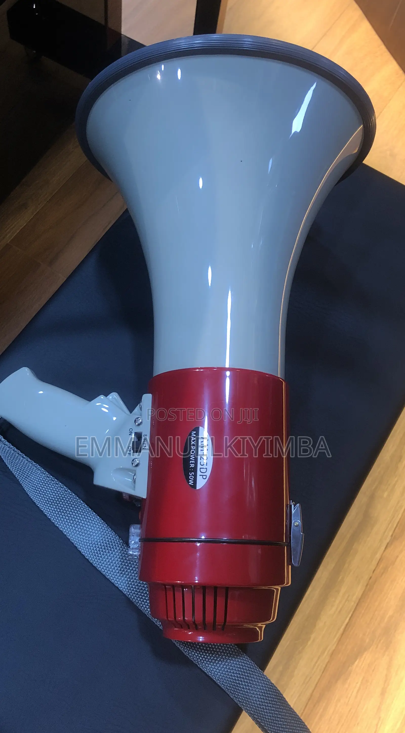 Explorer Proffessional Megaphone