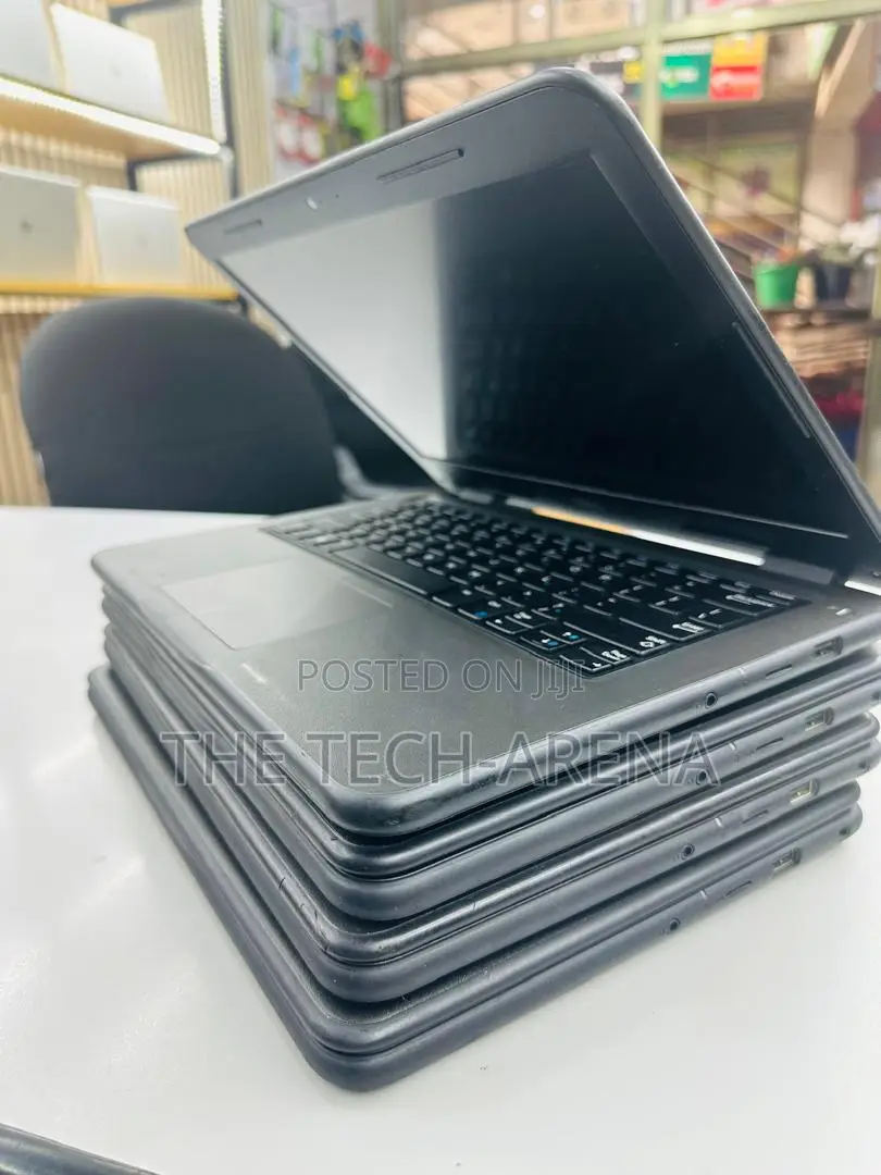 New Laptop Dell Latitude 3301 4GB Intel Core i3 SSD 128GB