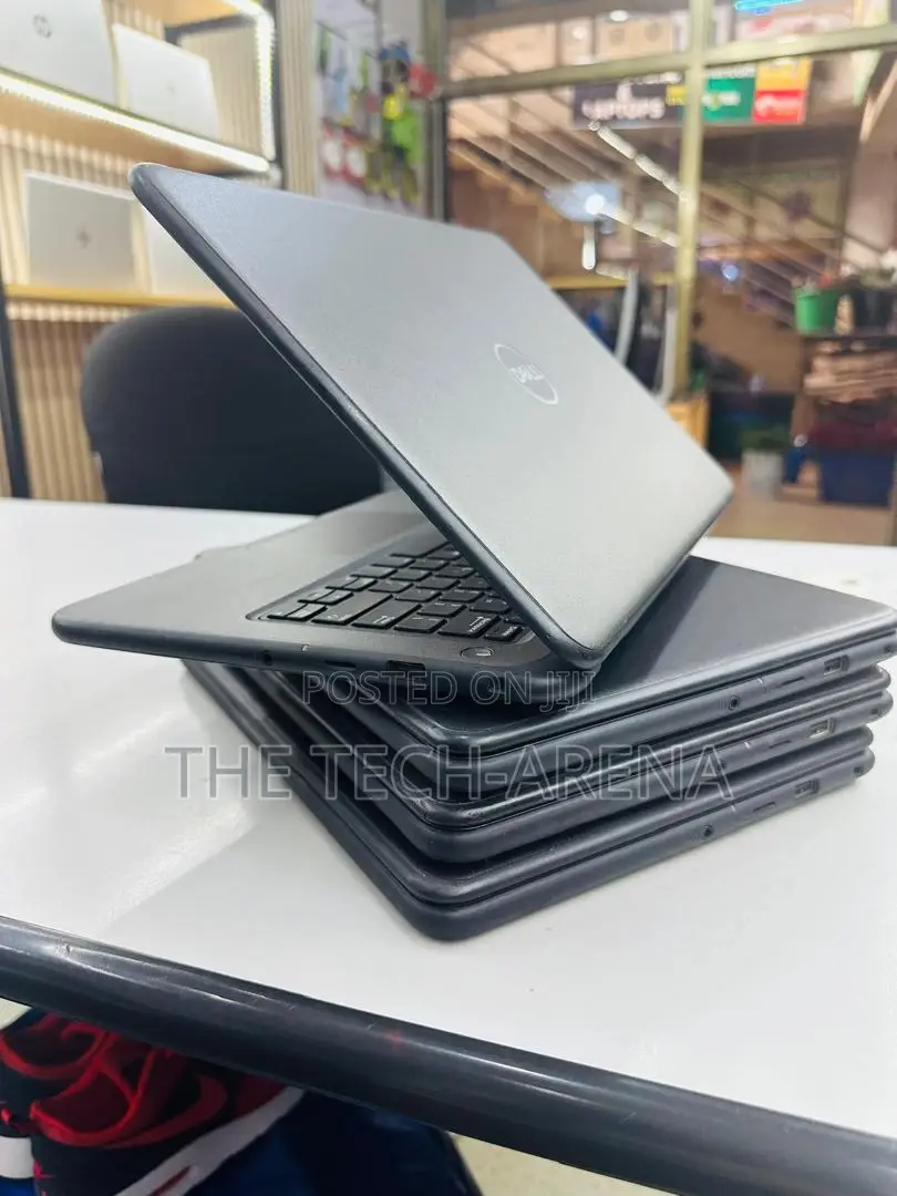 New Laptop Dell Latitude 3301 4GB Intel Core i3 SSD 128GB