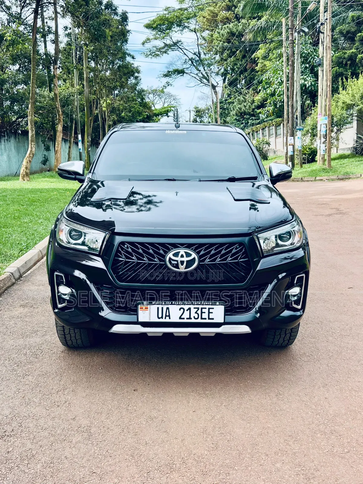Toyota Hilux 2017 Gray