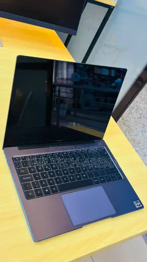 New Laptop Asus Zenbook 14 UX434 8GB AMD Ryzen SSD 512GB