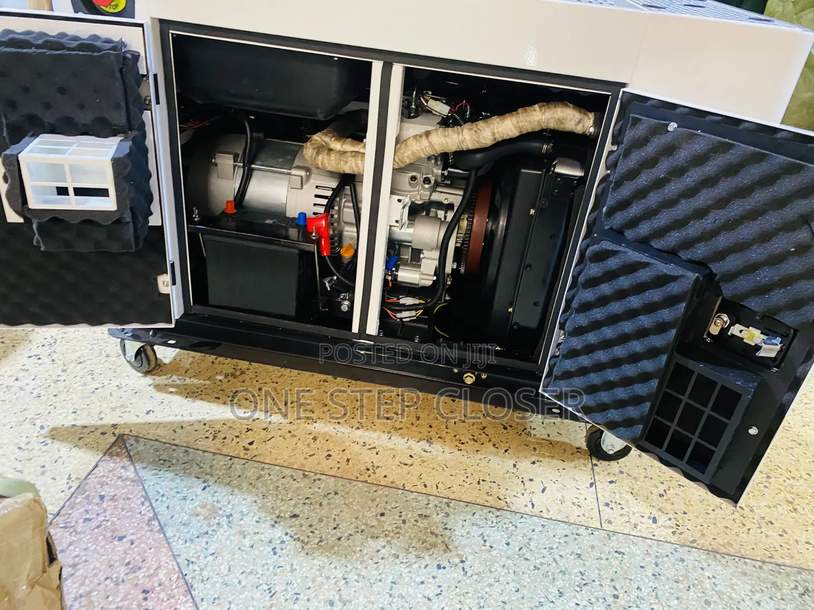15kva Perkins Disel Silent Generator With a Water Cooled Engine