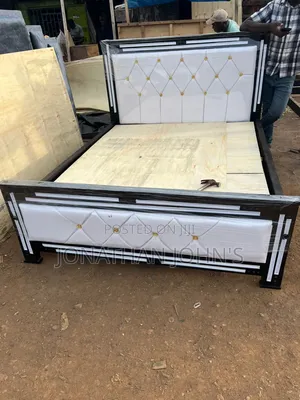 Bed 5by6 in White Colour
