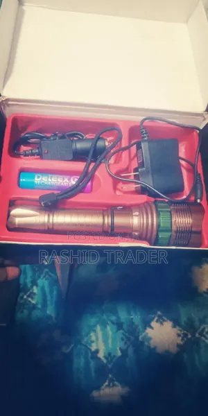 Smailing Shark Flashlight