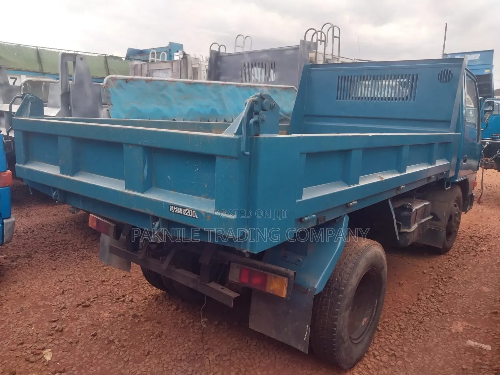 Mitsubishi Canter 1992 Blue