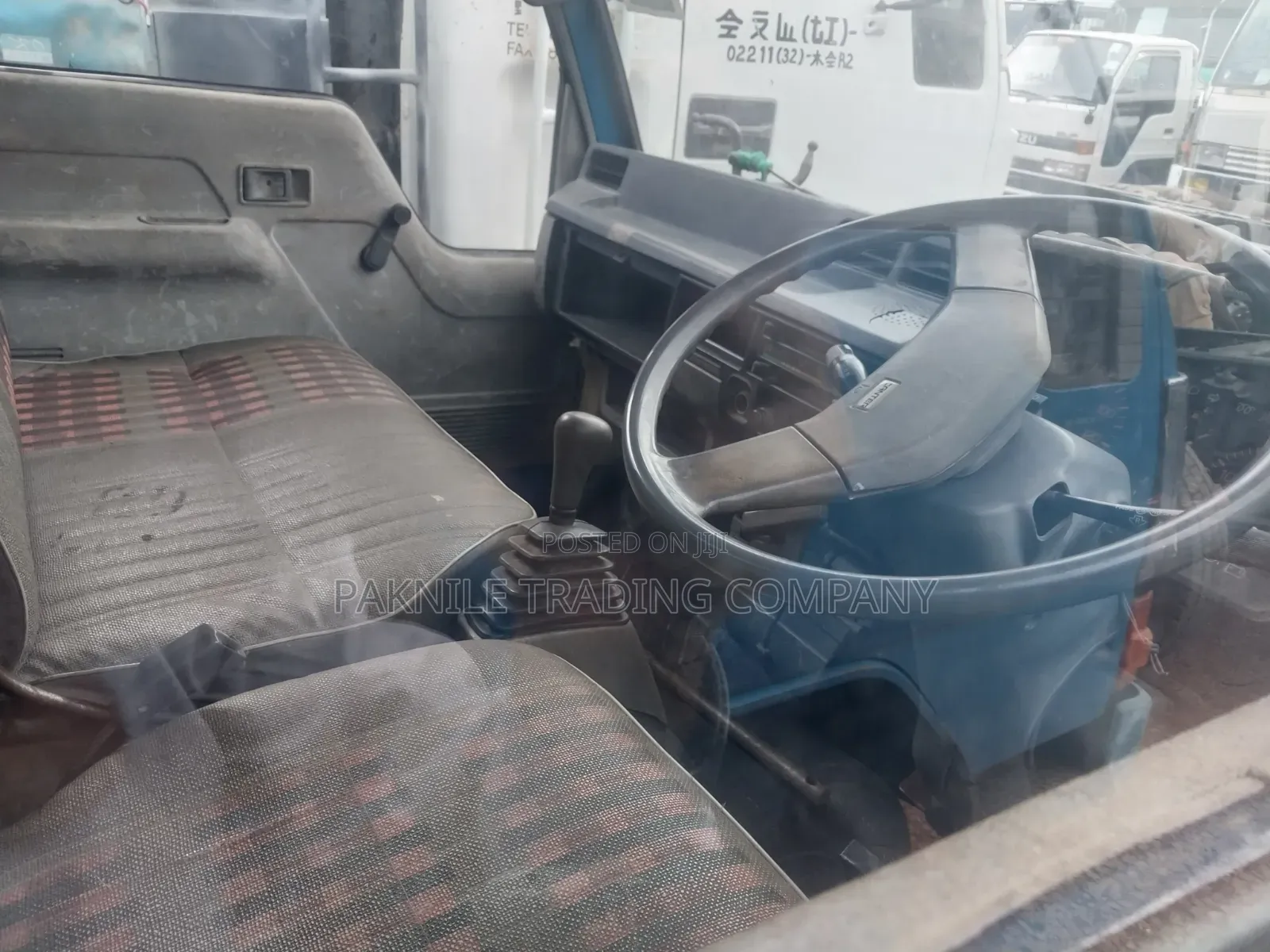 Mitsubishi Canter 1992 Blue