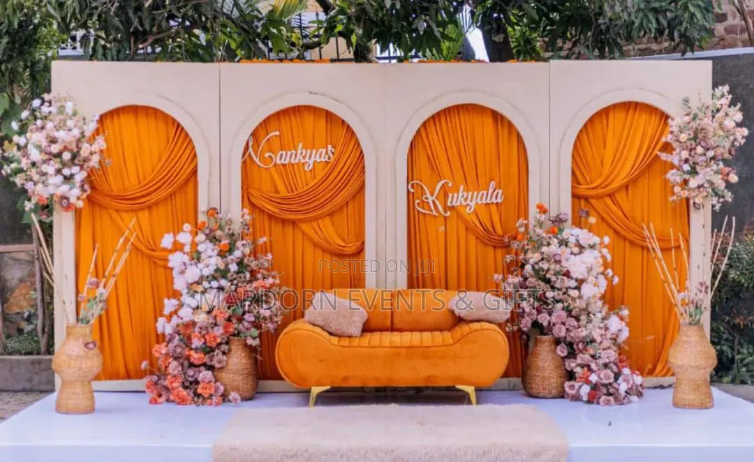 Introduction Decoration