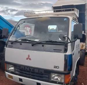 Mitsubishi Canter 2 Ton Dump Truck