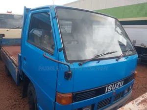 Isuzu 2 Ton Transport Truck Blue