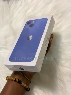 New Apple iPhone 13 256 GB Blue