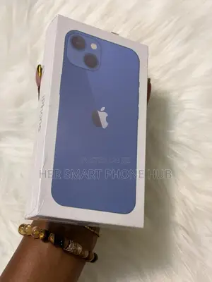 New Apple iPhone 13 256 GB Blue
