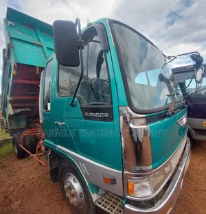 Hino 4 Ton Green 1992