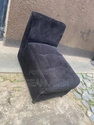 Nice One Seater Chair.