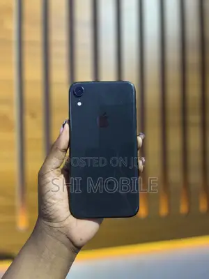 New Apple iPhone XR 64 GB Black