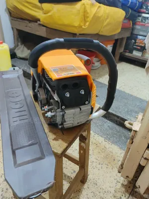 24 Inches 2 Stroke Gasoline/Petrol Powered Quality Ingco Chainsaws