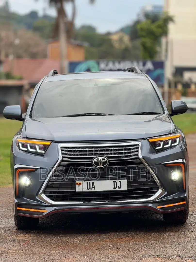 Toyota Kluger 2013 Blue