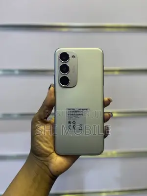 Tecno Spark 40 Pro+ 256 GB Silver
