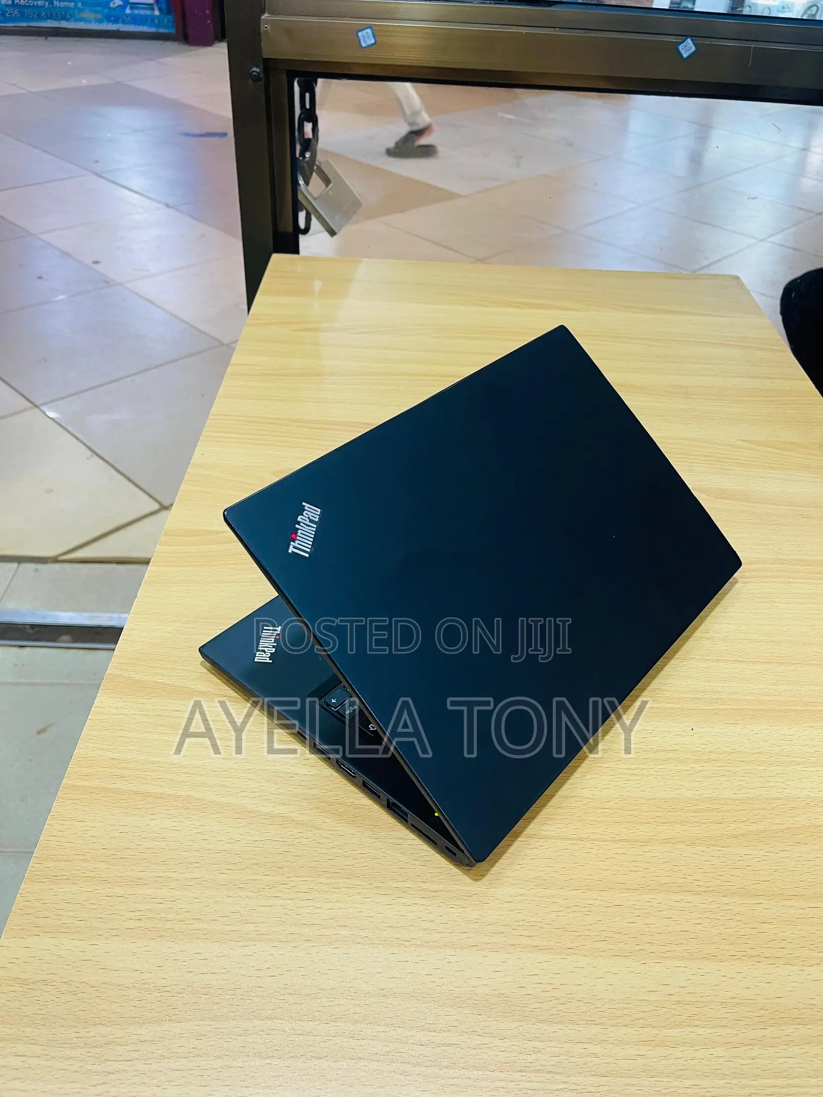 New Laptop Lenovo ThinkPad T460s 8GB Intel Core i7 SSD 256GB