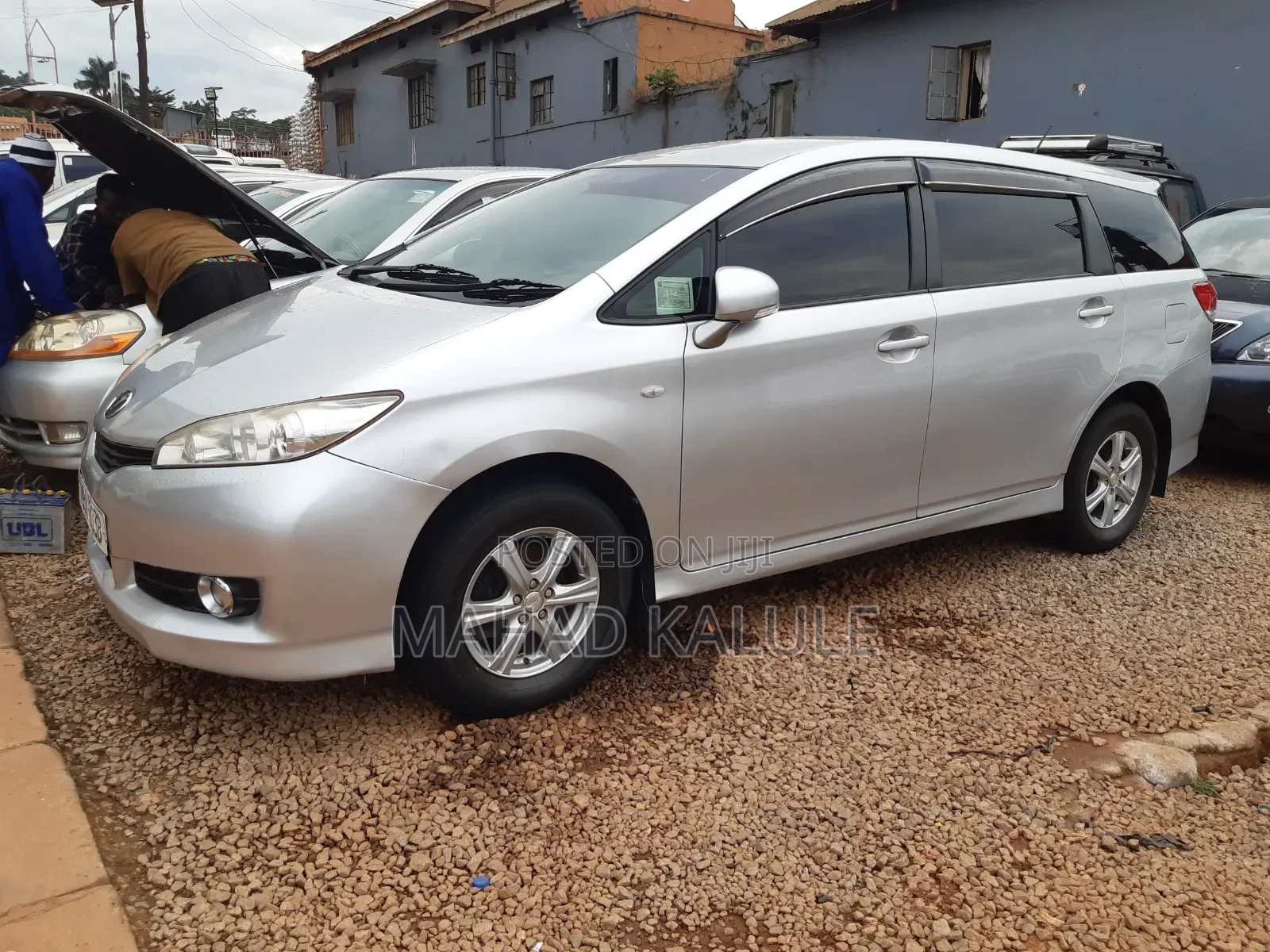 Toyota Wish 2010 Silver