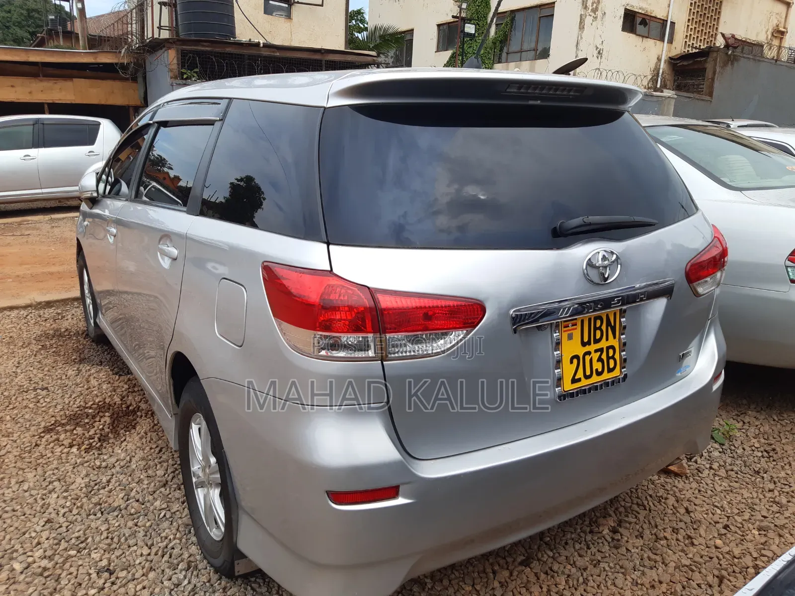 Toyota Wish 2010 Silver