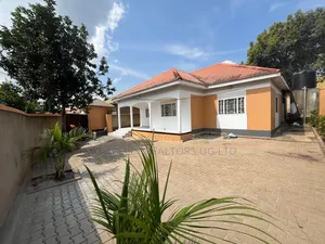 4bdrm House in Ssisa for sale