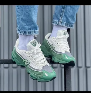 New Balance 1000 Mallard Green Sneakers.