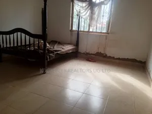 3bdrm House in Goma for sale