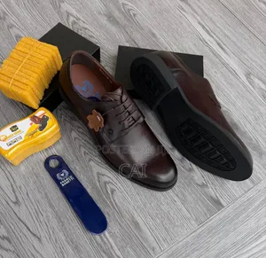 Franco Banetti Textured Leather Lace Ups Derby Shoes.