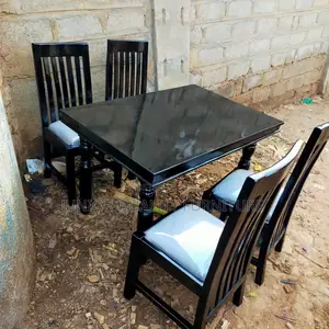 Dinning Table 4sitter