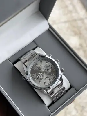 Silver Gray Watch(Carera)