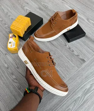 Timberland Brown Leather Boat Shoes White Sneaker-Style Sole