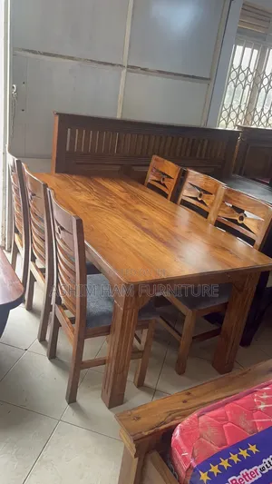 Wooden Dinning Table/ 6seaters/ Mugavu
