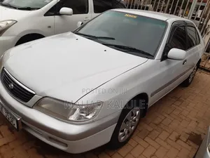 Toyota Corona Premio 2000 Silver
